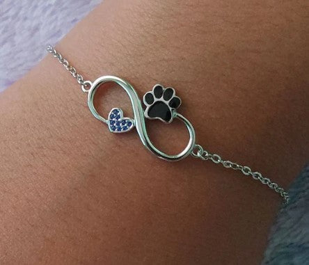 El significado del símbolo del Infinito en joyería.