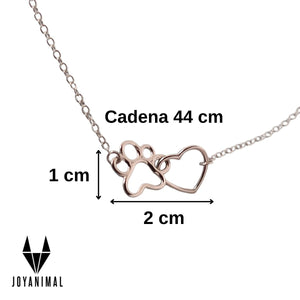 Infografía con las medidas de la joya: colgante de 2 x 1 cm. y cadena de 44 cm.collar plata huella corazon medidas, JOYANIMAL
