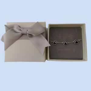 3 huellas negras en pulsera de plata para mujer dentro de su bonita caja de regalo. Tous PANDORA JOYANIMAL