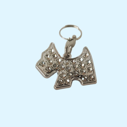 Colgantes para perro con piedras brillantes, con forma de perro terrier. swarovski